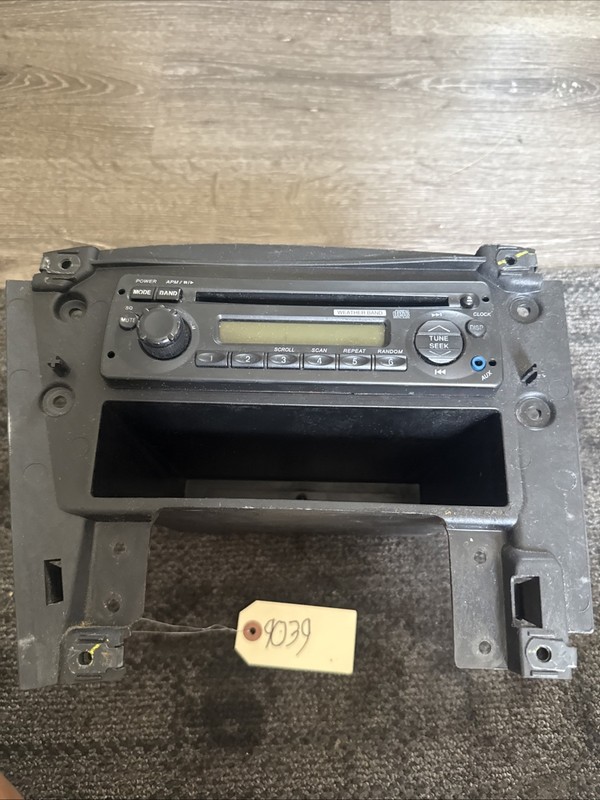 PANASONIC CD PLAYER AV AM FM RADIO- P/N:FX0214C079YA