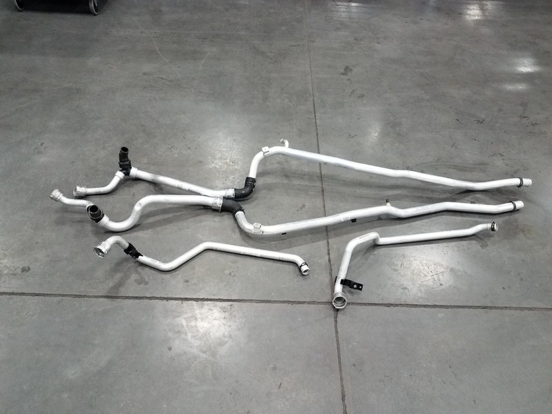 2022 Porsche Cayman GTS Front / Tunnel Coolant Pipes #8065 i6