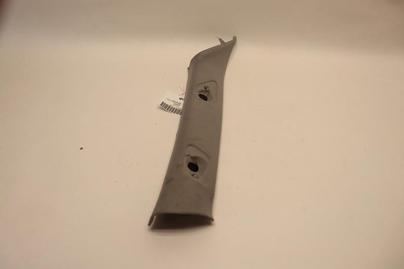 2015-2020 CADILLAC ESCALADE RIGHT PASSENGER SIDE A PILLAR TRIM PANEL COVER OEM
