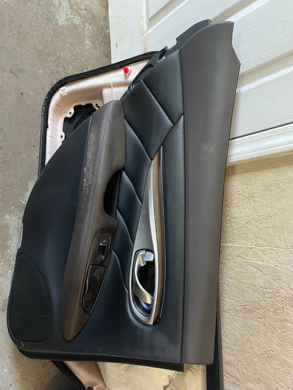 11 12 INFINITI M37 M35 M56 OEM BLACK LH REAR LEATHER DOOR PANEL CARD W/ SWITCHES