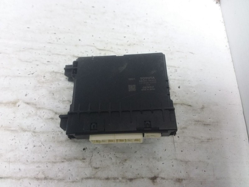 Temperature Blower Motor Control Module Fits 15-19 LEXUS RC F 88650-24431