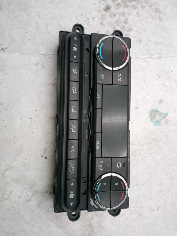 Used A/C Selector Switch fits: 2008 Ford Expedition front dash main control elec