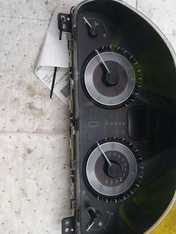 2011-2013 Honda Odyssey Speedometer Gauge OEM 78100TK8A02 White 120K Miles