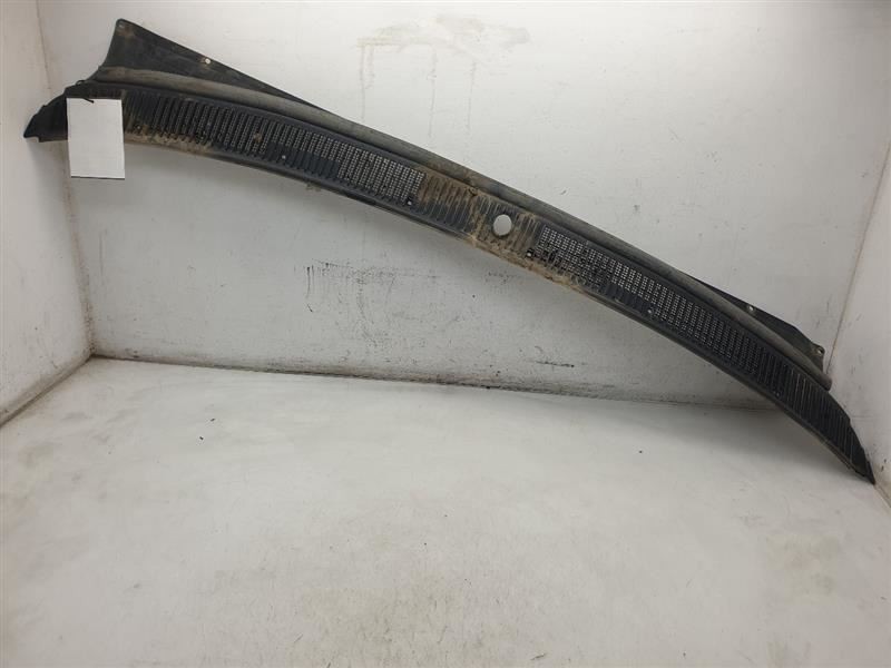 00 01 02 03 04 05 06 Toyota Tundra Cowl Vent Panel
