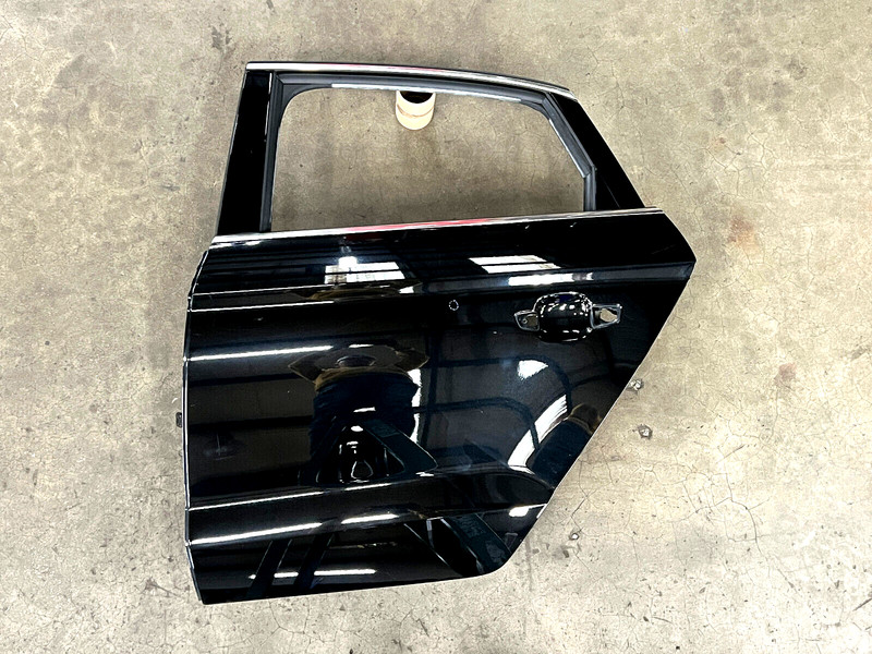 ⭐2015-2020 AUDI A3 S3 REAR LEFT DRIVER SIDE DOOR SHELL BLACK ASSY OEM LOT2535