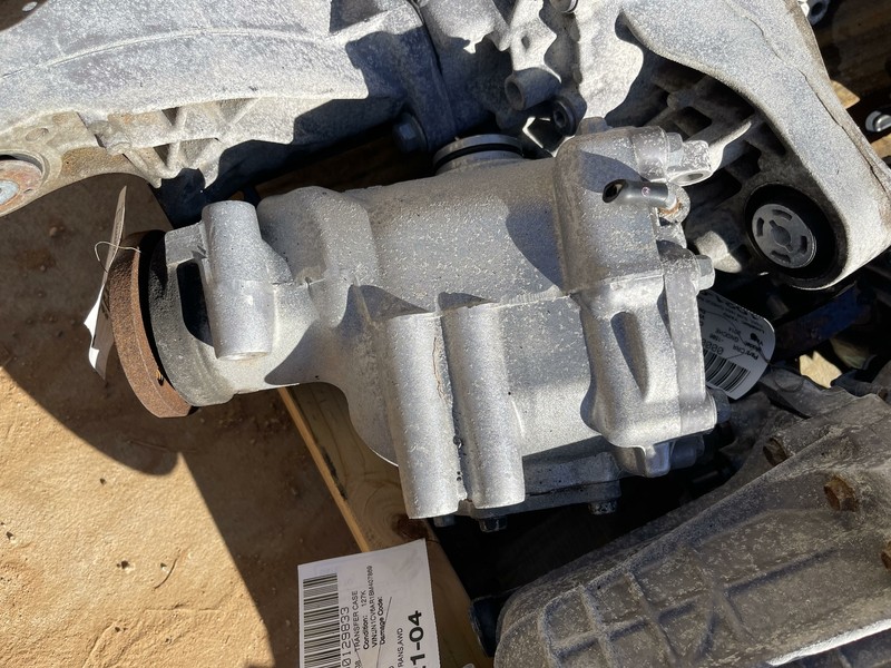 09-13 INFINITI G37 3.7L AWD FRONT CARRIER DIFFERENTIAL CASE 3.357 RATIO 127K MIL