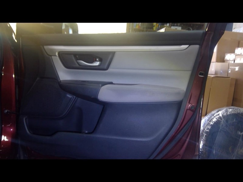 CR-V2018 Passenger Right Front Door Trim Panel 1694645