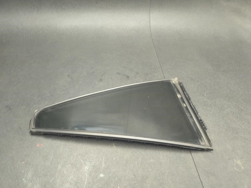 Rear Right Door Vent Window Glass 2023 Toyota RAV4 68123-0R100 2019 2020 - 2025