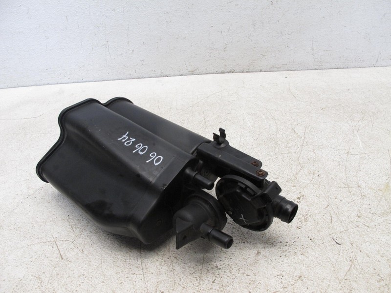 12-18 BMW F30 320i F36 428i 228i FUEL VAPOR EVAPORATOR CHARCOAL CANISTER OEM 060