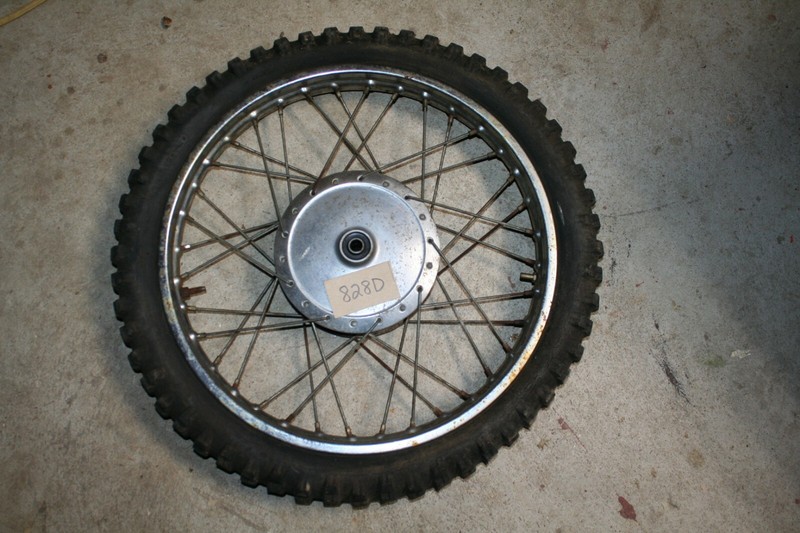 1972 Yamaha DT250 DT1F Front Wheel Rim OEM 72 F