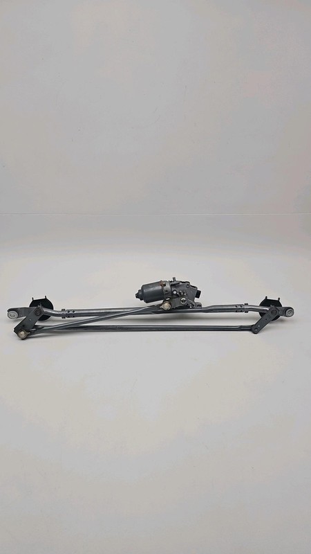 19-25 Chevrolet Silverado 1500 Front Windshield Wiper Motor & Linkage 84497548