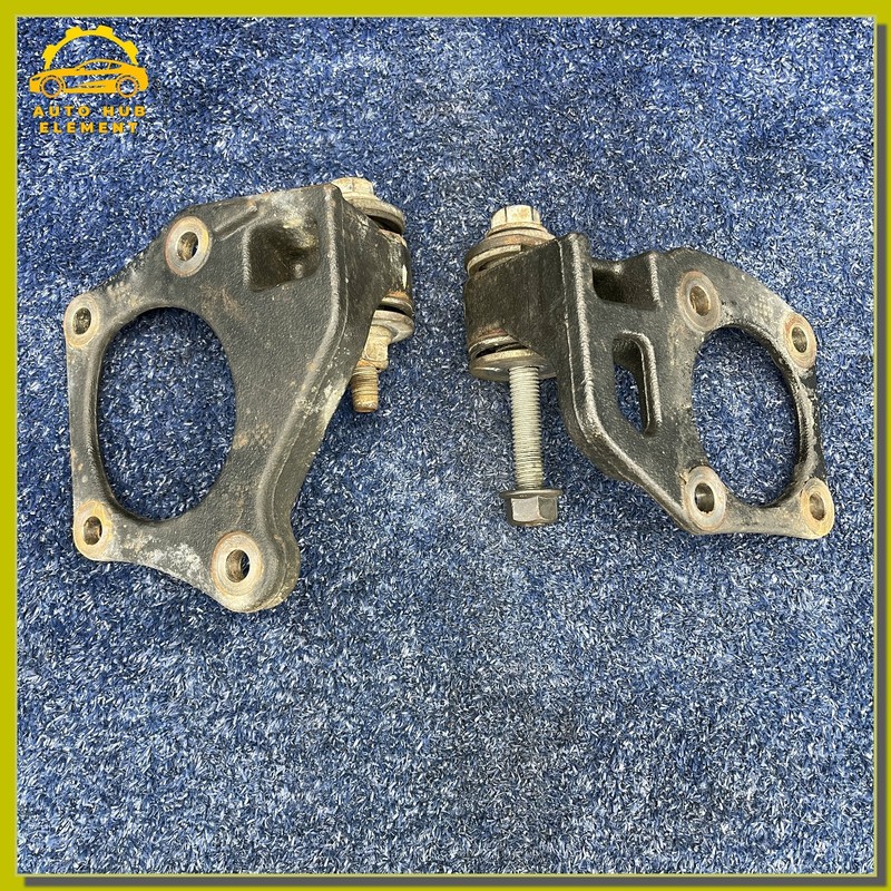 2015-20 GMC Canyon Chevrolet Colorado Front Differential Mount Brackets Pair OEM