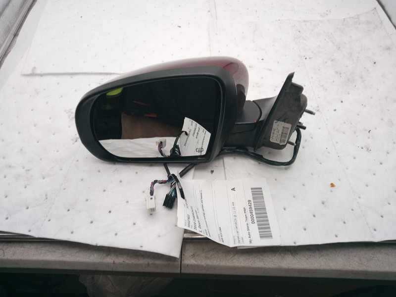 2019 Jeep Cherokee Left Door Mirror Assembly Red OEM 230993 - 91k Miles