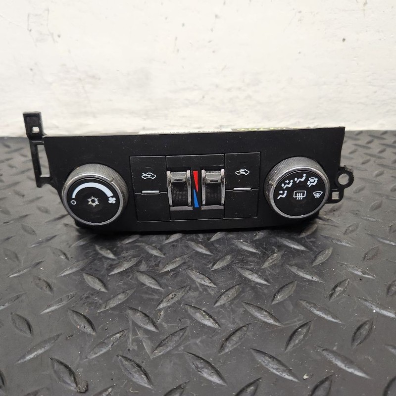 06-11 Chevrolet Impala Temperature Climate Control Dual Zone OEM 25988015