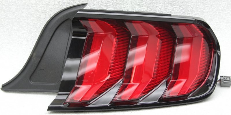 OEM Ford Mustang Right Passenger Side LED Tail Lamp Lens Chip JR3Z-13404-G
