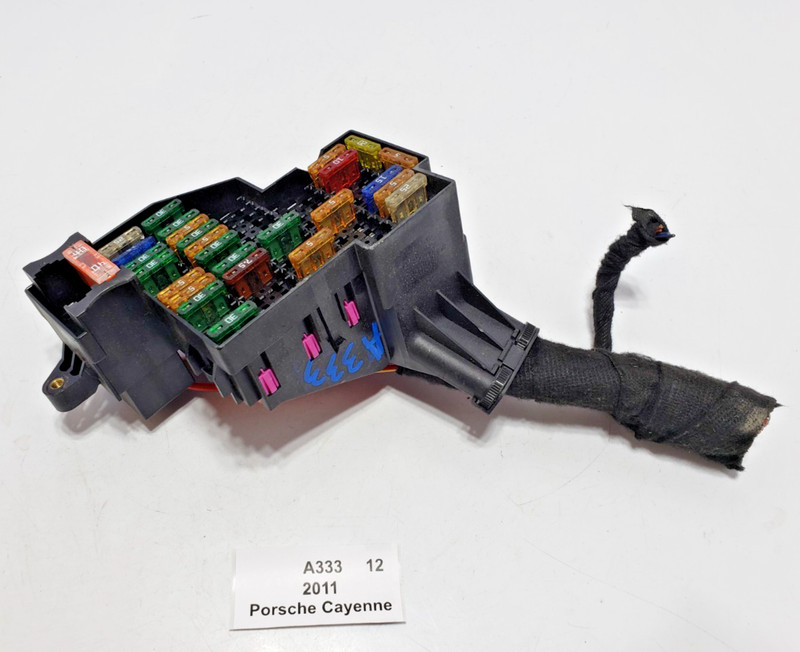 ✅ 2011-2018 OEM Porsche Cayenne 958 Front Left Driver Side Dash Fuse Relay Box