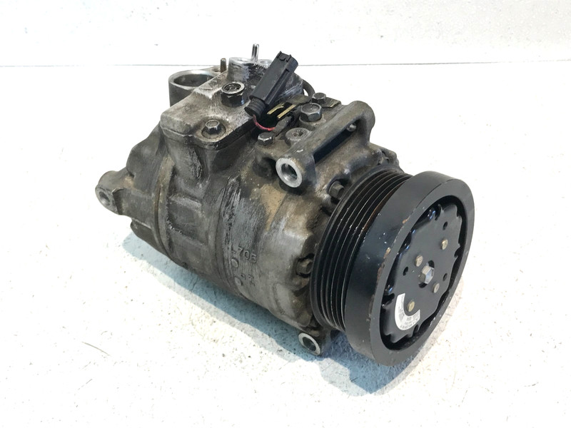 03-06 Mercedes R230 SL500 AC A/C Air Conditioning Compressor OEM A0012300211