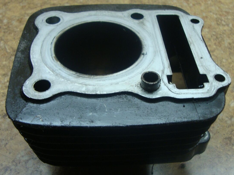 1984 Suzuki LT125 LT 125 ATV Quad Runner Engine Cylinder Jug Quadrunner Motor H9