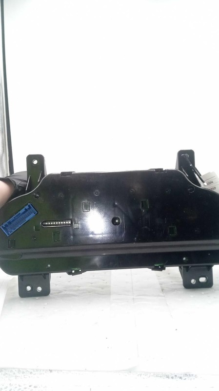 2016 Chevrolet Silverado 1500 Speedometer Gauge Black OEM 143K Miles NJ25-23526