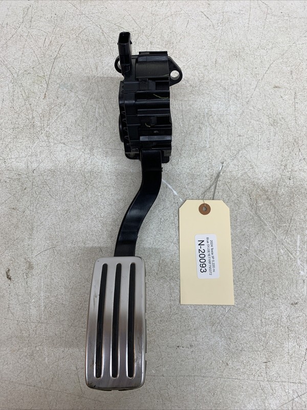 ⚡️24-25 TESLA MODEL 3 GAS ACCELERATOR THROTTLE PEDAL SENSOR 20093 B111
