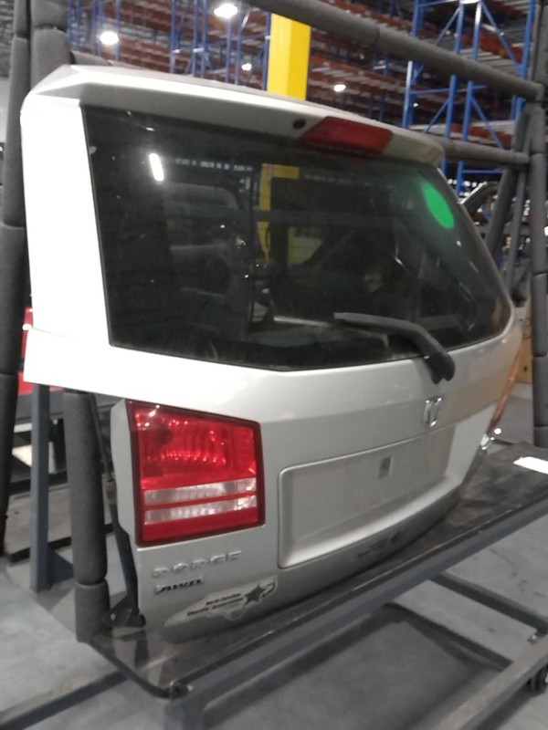 Used Deck Lid fits: 2009 Dodge Journey w/o keyless entry w/o camera tinted glass
