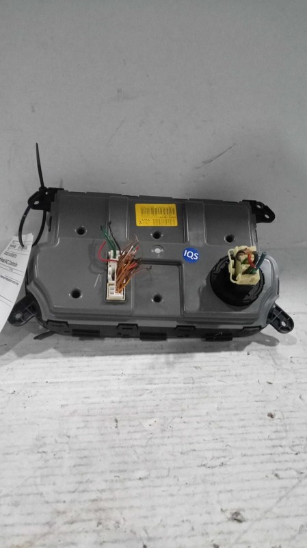 2015 KIA Sorento A/C Selector Switch OEM Grey 972501U265VA 114K Miles