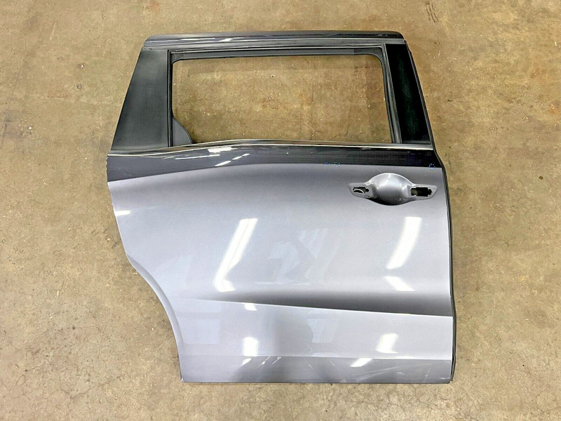 ⭐2018-2024 HONDA ODYSSEY REAR RIGHT EXTERIOR DOOR PANEL SHELL GRAY OEM LOT2453