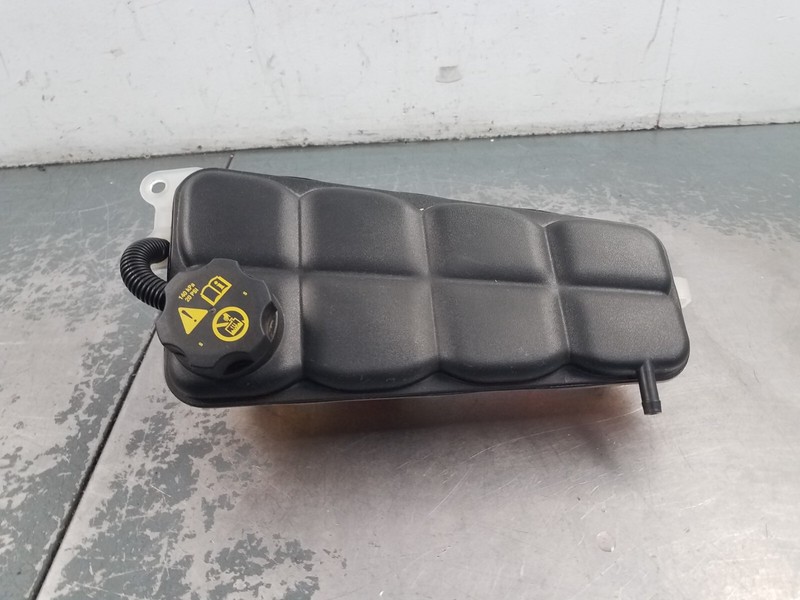 2013 Chevy Corvette Grand Sport Coolant Overflow Bottle Tank #1684 K4