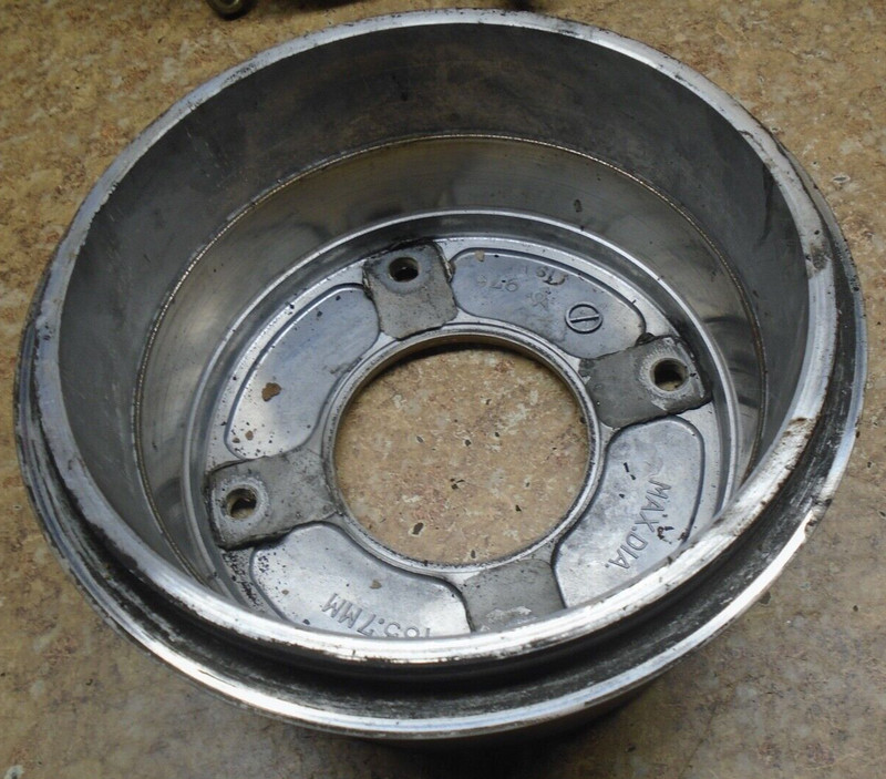 1996 Suzuki ATV Quad Runner LTF250 LTF 250 LT250 Hub Brake Drum Rear Back Cover