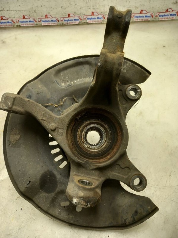 06 07 08 09 10 TOYOTA YARIS FRONT DRIVER LEFT SPINDLE KNUCKLE
