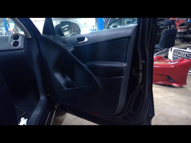 2010 TIGUAN Passenger Right Front Door Trim Panel 1644587