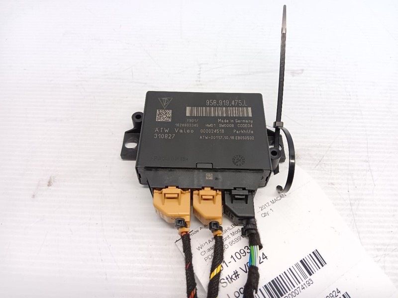 2013-2016 Porsche Cayenne Parking Park Assist Module 95B919475A OEM