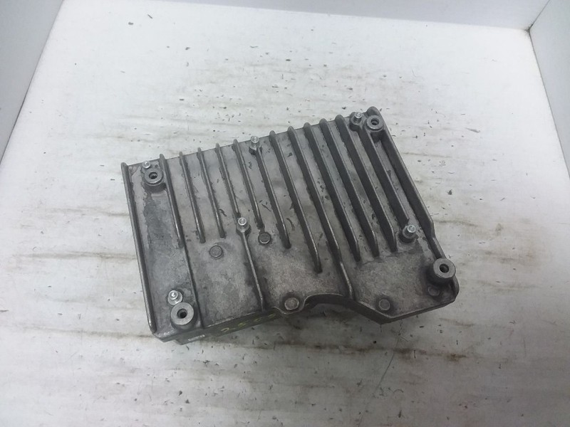 Radio Receiver 8.4" Screen Fits 20 GRAND CHEROKEE 68461750AD