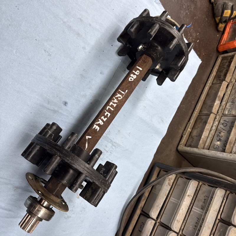 1980 - 1981 Vintage John Deere Snowmobile TrailFire Track Driveshaft Drivers