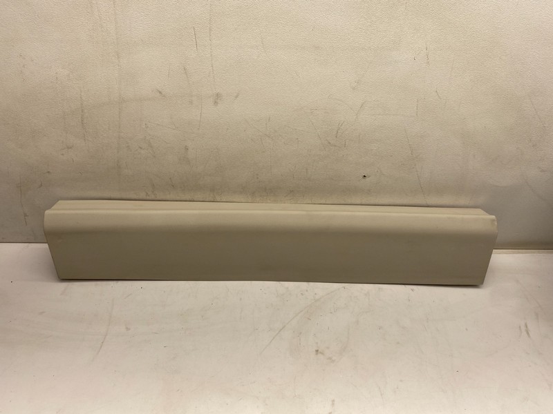 2013-2016 FORD ESCAPE REAR TAILGATE LIFTGATE HATCH UPPER CENTER TRIM PANEL COVER