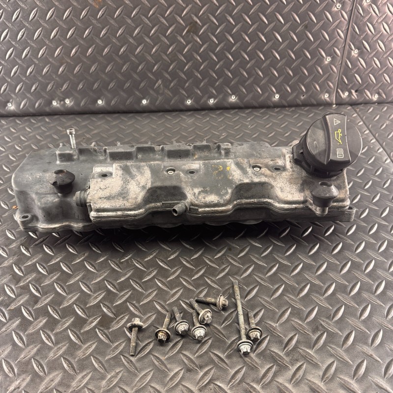 2002-2004 Mercedes SLK32C32 AMG SRT-6 Engine Motor Left Cylinder Head Cover