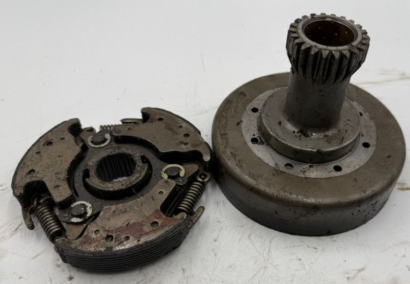 1996 Yamaha YFH250 Timberwolf ATV Four Wheeler Engine Centrifugal Clutch Z15