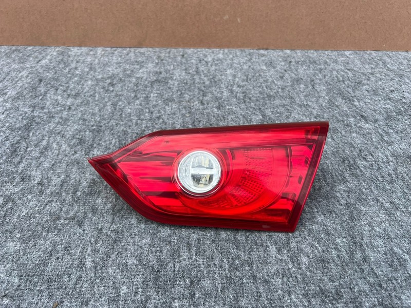 INFINITI Q50 2014-2017 OEM RIGHT PASSENGER TRUNK LID INNER LIGHT LAMP ASSEMBLY