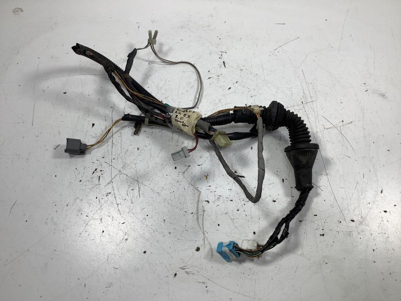 01-05 Honda Civic 4DR LX EX Right Front Door Harness OEM