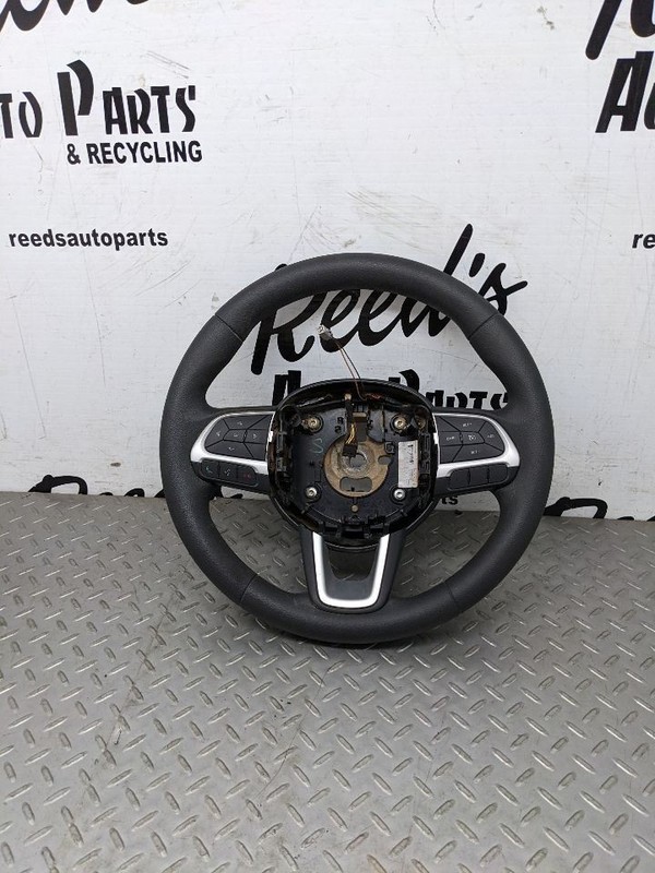 JEEP RENEGADE STEERING WHEEL W/ SWITCHES & TRIM OEM 2015 - 2022