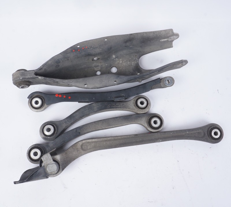 03 - 06 MERCEDES SL500 R230 ROADSTER REAR RIGHT SUSPENSION CONTROL ARMS ARM SET