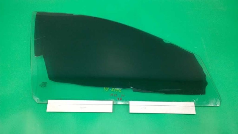 05-13 VOLVO XC90 PASSENGER RIGHT FRONT WINDOW DOOR GLASS OEM 2992-101