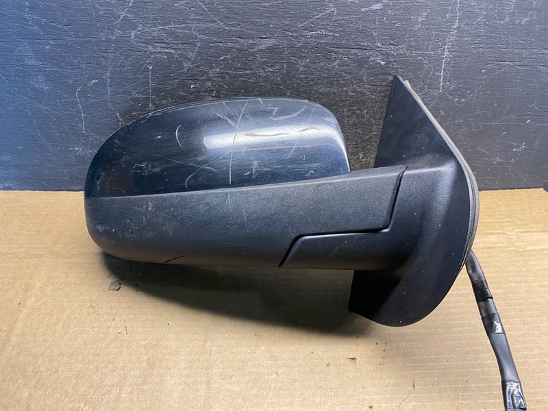 2007 to 2008 Gmc Yukon Right Passenger Turn Signal View Door Mirror AD9752 DW
