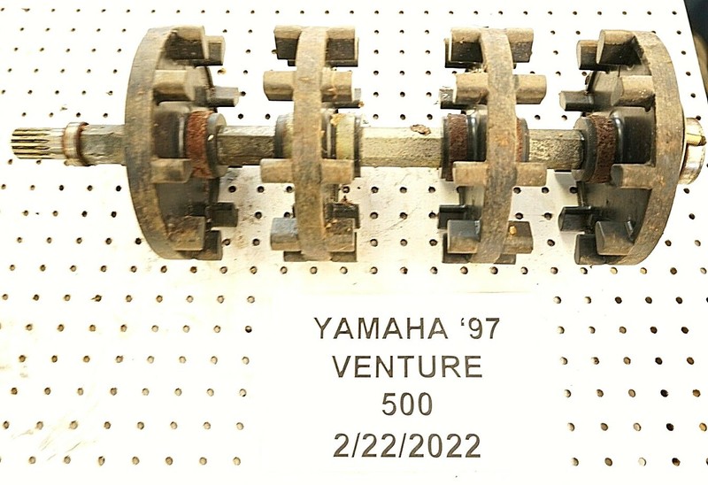 Yamaha Snowmobile Venture SXR 500 600 700 SXR Driveshaft 8CR-W4751-01-00