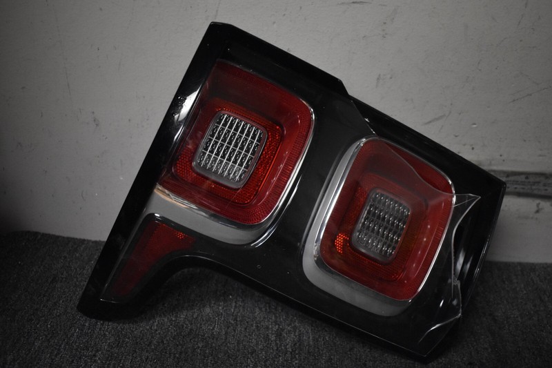 2019-2020 RANGE ROVER L405 LEFT SIDE TAIL LIGHT FACTORY OEM