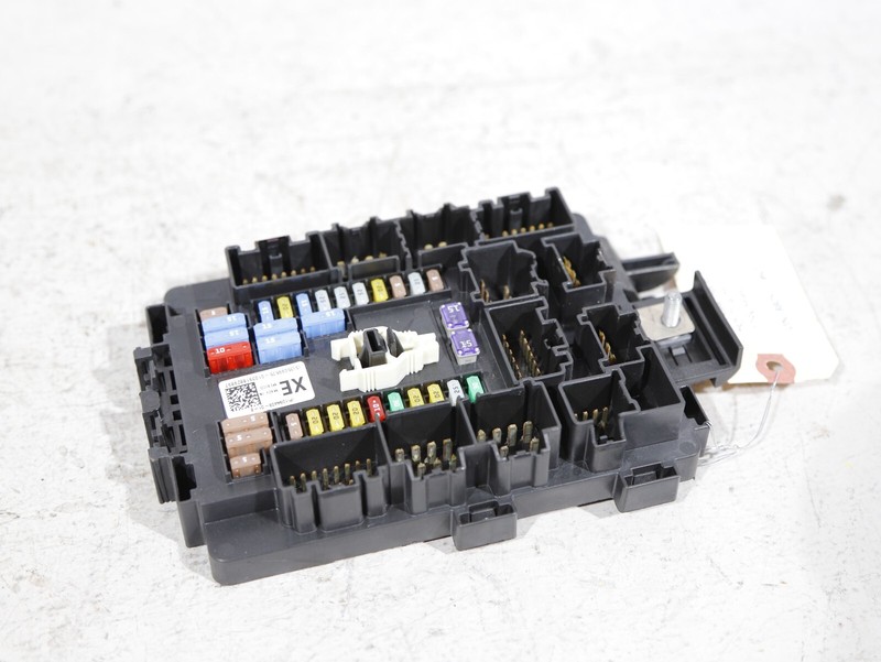 2016-2020 TESLA MODEL X CABIN POWER DISTRIBUTION FUSE RELAY BOX MODULE OEM