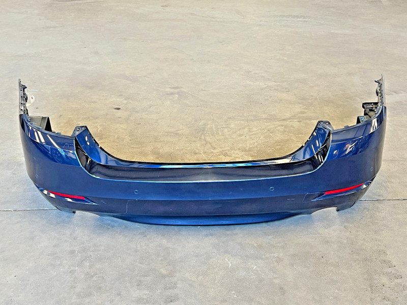 ⭐2011-2016 BMW 5-SERIES F10 REAR BUMPER COVER W/SENSOR PANEL BLUE OEM LOT2577