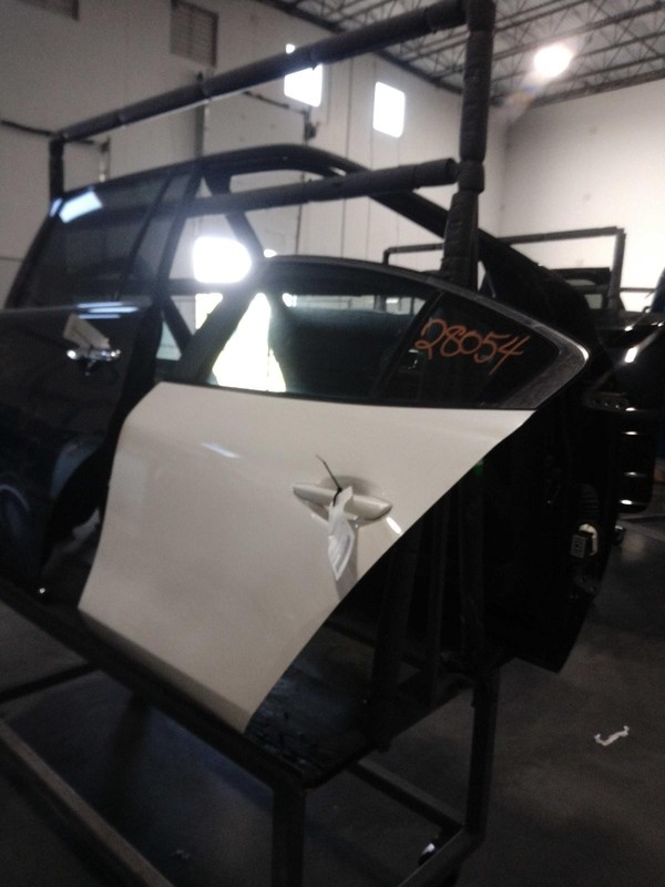 Mazda 3 2022 Left Rear Door WHITE 684749 3812