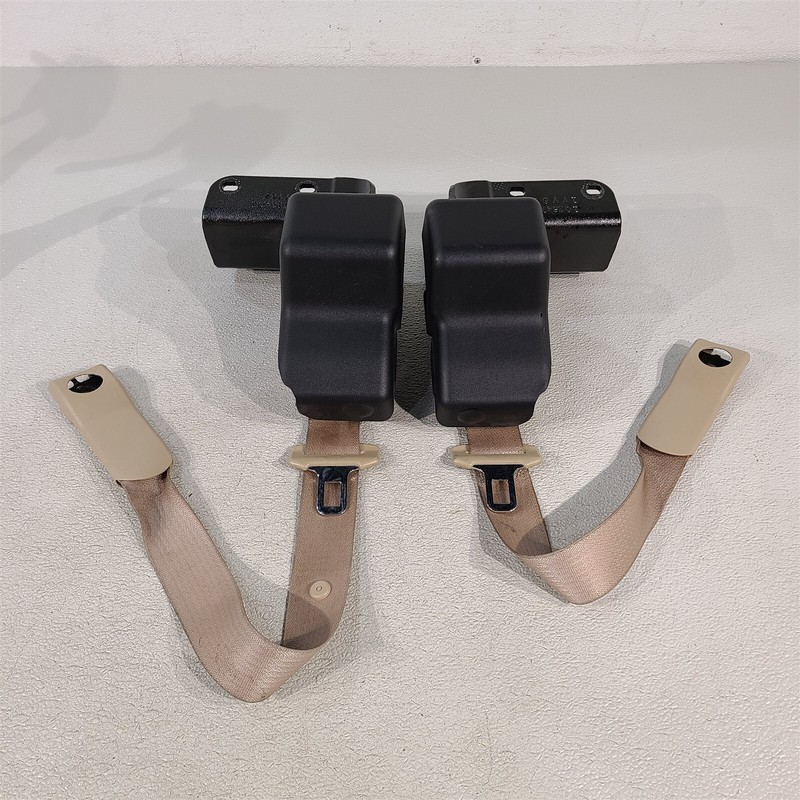 2005 Corvette C6 Convertible Seatbelts Seat Belt Retractors Set Cashmere Aa7398