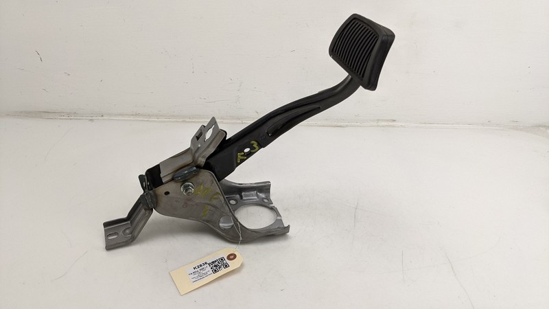Brake Pedal 32800-K0200 2020 Kia Soul 2021